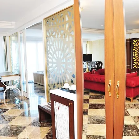 Quattro Beach & 5* Konaklı