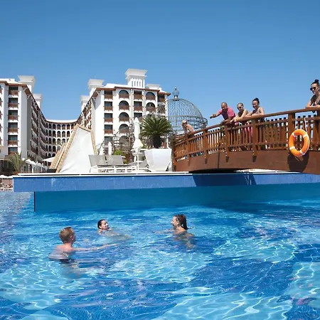 Hotel Quattro Beach &