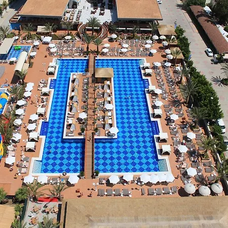 Quattro Beach & Konaklı