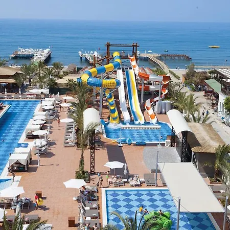 Quattro Beach & 5*