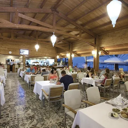 Quattro Beach & Konaklı