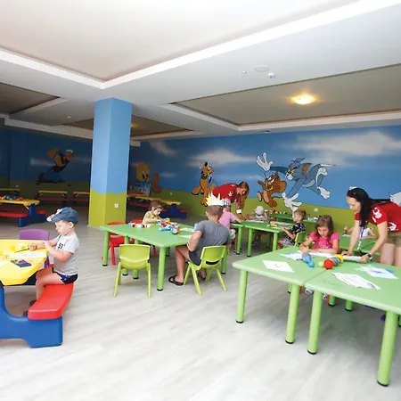 Quattro Beach & Hotel Konaklı