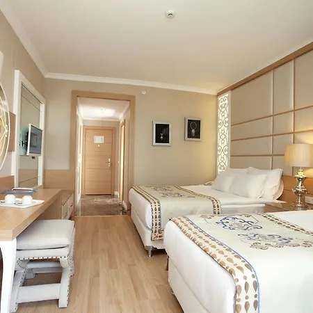 Hotel Quattro Beach &